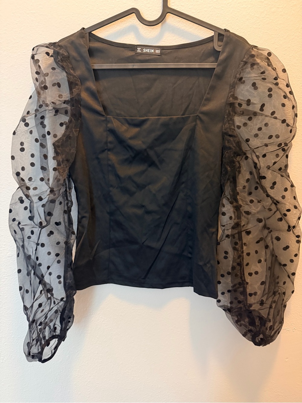SHEIN Black Square Neck Puff Sleeve Polka Dot Blouse
